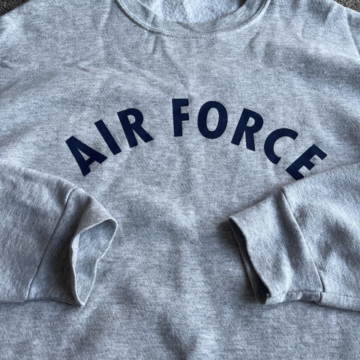 90s US AIR FORCE ロゴプリント スウェット 大きめ XLサイズ グレー スウェット トレーナー ミリタリー AIR FORCE 古着_画像3