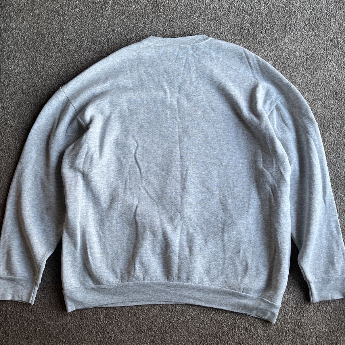 90s US AIR FORCE ロゴプリント スウェット 大きめ XLサイズ グレー スウェット トレーナー ミリタリー AIR FORCE 古着_画像5