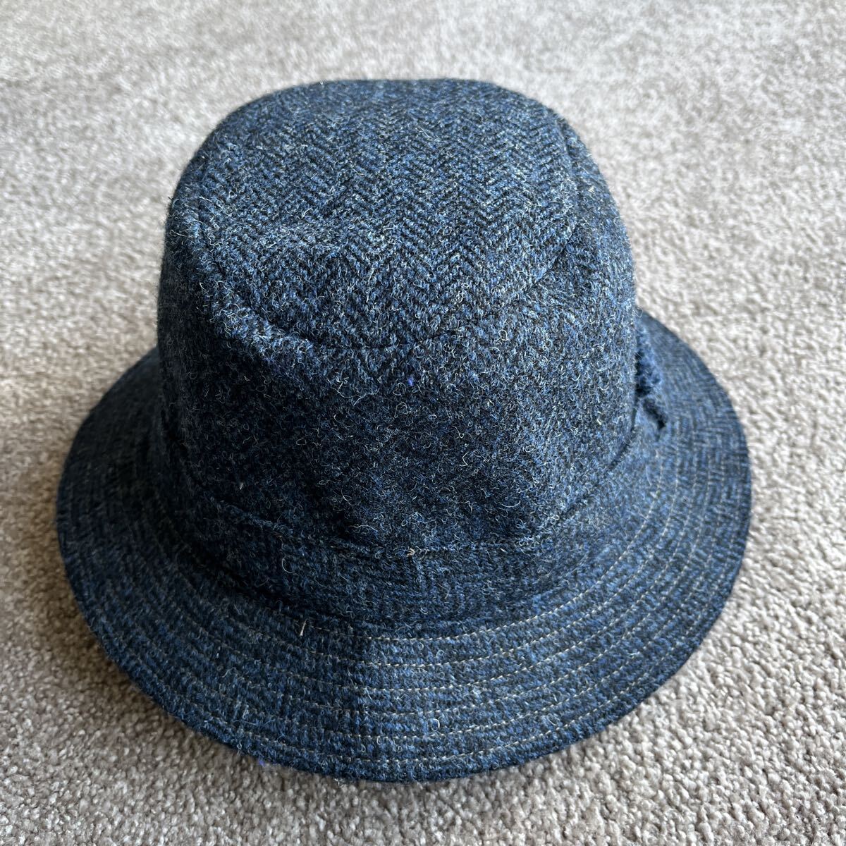 Hanna Hats ハンナハッツ ハリスツイード Harris Tweed ハンナハット ツイード 帽子 バケットハット L ネイビー ウール100 ヘリンボーン_画像1