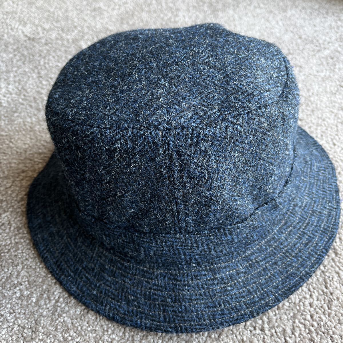 Hanna Hats ハンナハッツ ハリスツイード Harris Tweed ハンナハット ツイード 帽子 バケットハット L ネイビー ウール100 ヘリンボーン_画像4