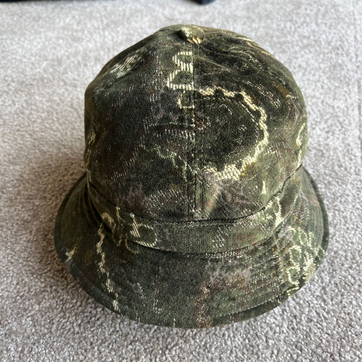 日本製 EIGHT THRITY エイトサーティー ベロア生地 ペイズリー柄 バケットハット oneサイズ 帽子 グリーン 頭周り61cm程度 中古品_画像1