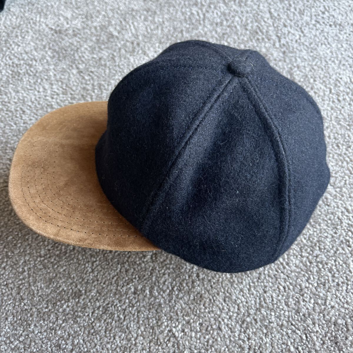 USA製 ウール レザー コンビ スナップバック キャップ ベースボールキャップ 無地 80-90s オールド ビンテージ 古着 中古 DORFMAN スエード_画像2