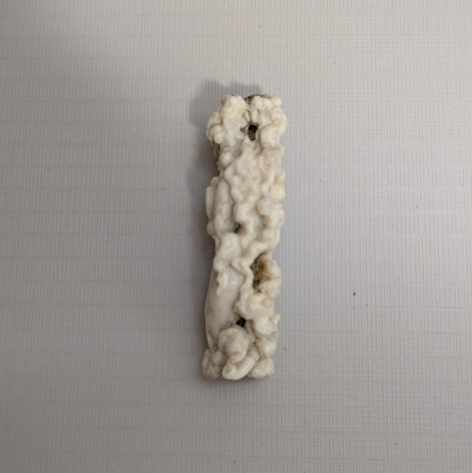 . остров доверие . настоящее время netsuke .. девушка .....