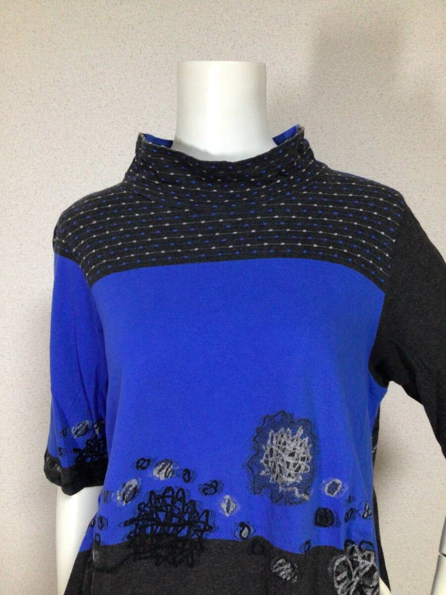 M3120／センソユニコ　慈雨　デザイン刺繍カットソー／40／ブルー_画像2