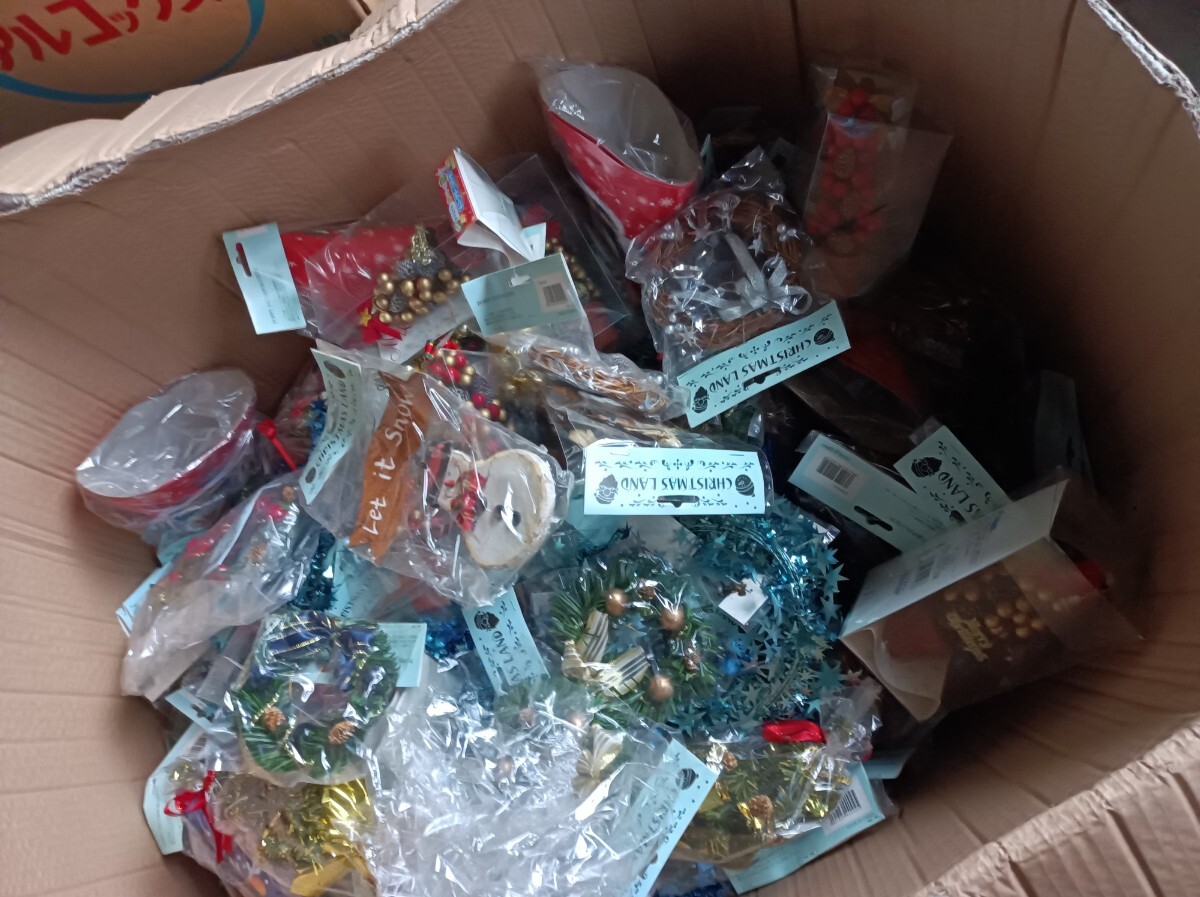 クリスマス ◆ 飾り 雑貨 ◆ 大量 ◆ 未使用 ◆ 売れ残り在庫品 【保管 倉庫】_画像2