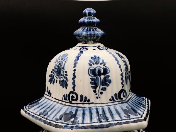 #ZM0108 【美品】 デルフト焼 Delft Blue 蓋付き 花柄 陶器 ジンジャージャー 壺 花瓶 オランダ製_画像4