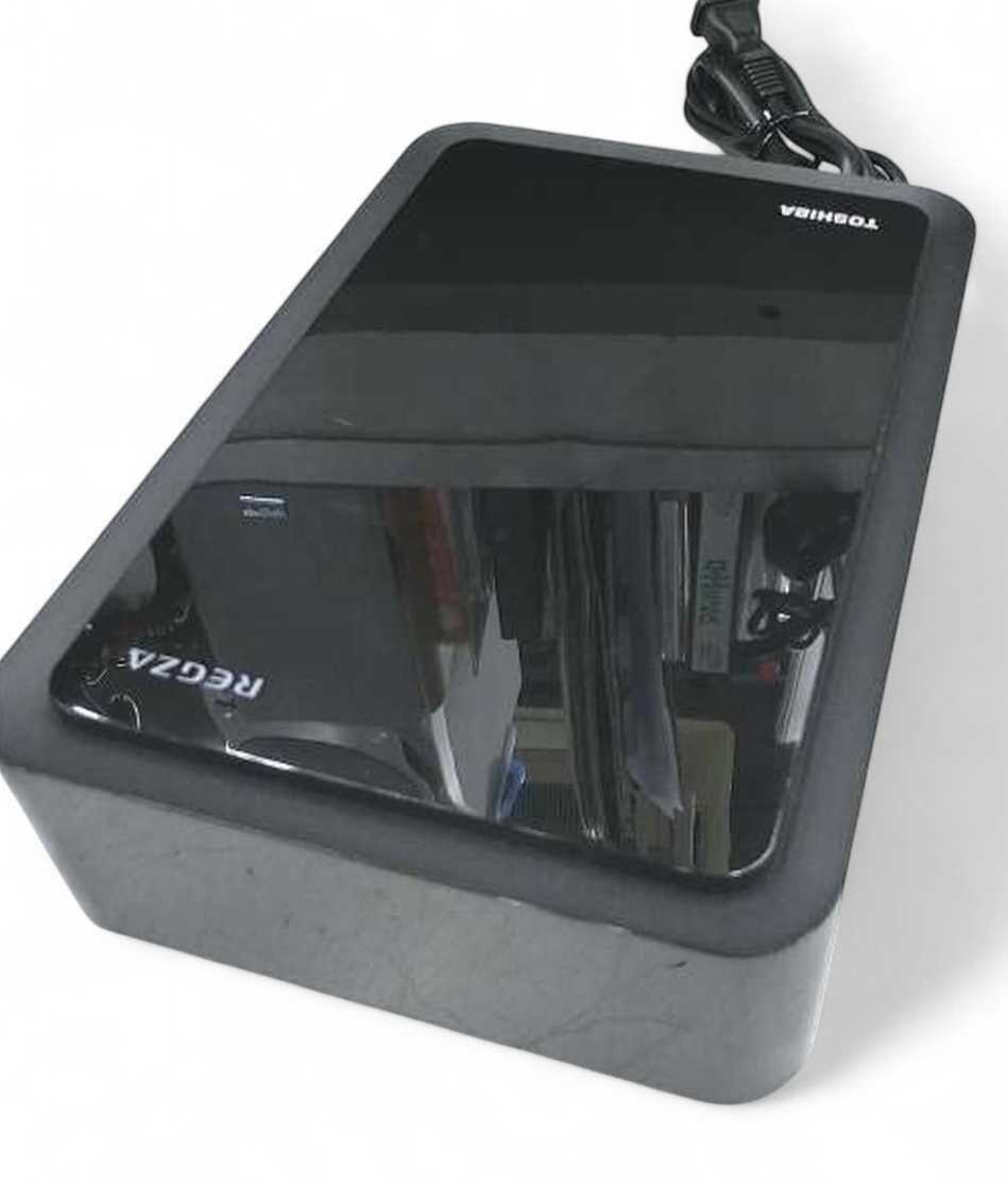 【状態B】USB2.0/1.1 外付けHDD TOSHIBA 型番THD-250D2_画像1