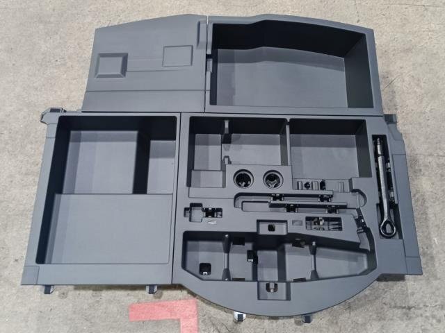 【新車外し】レクサス RX 5AA-TALH17 RX500h Fスポーツパフォーマンス 4WD リアボード ラゲッジボックス パンク修理キットセット_画像3