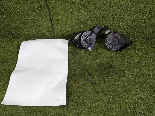 エスクァイア ノア ヴォクシー DBA-ZRR80G ホーン 08522-28040 純正オプション プレミアムホーン_画像2