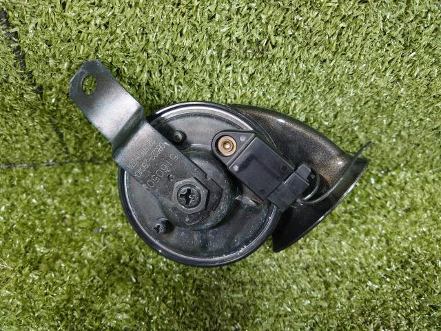 エスクァイア ノア ヴォクシー DBA-ZRR80G ホーン 08522-28040 純正オプション プレミアムホーン_画像6