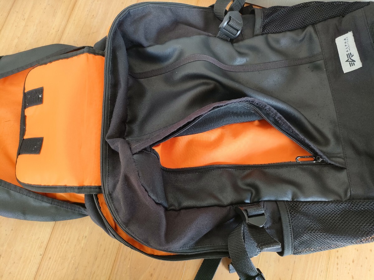●ALPHA INDUSTRIES 黒 バックパック / 大容量 デイパック リュック メンズ リュック バックパック ブラック リュックサック 大容量 黒_画像8