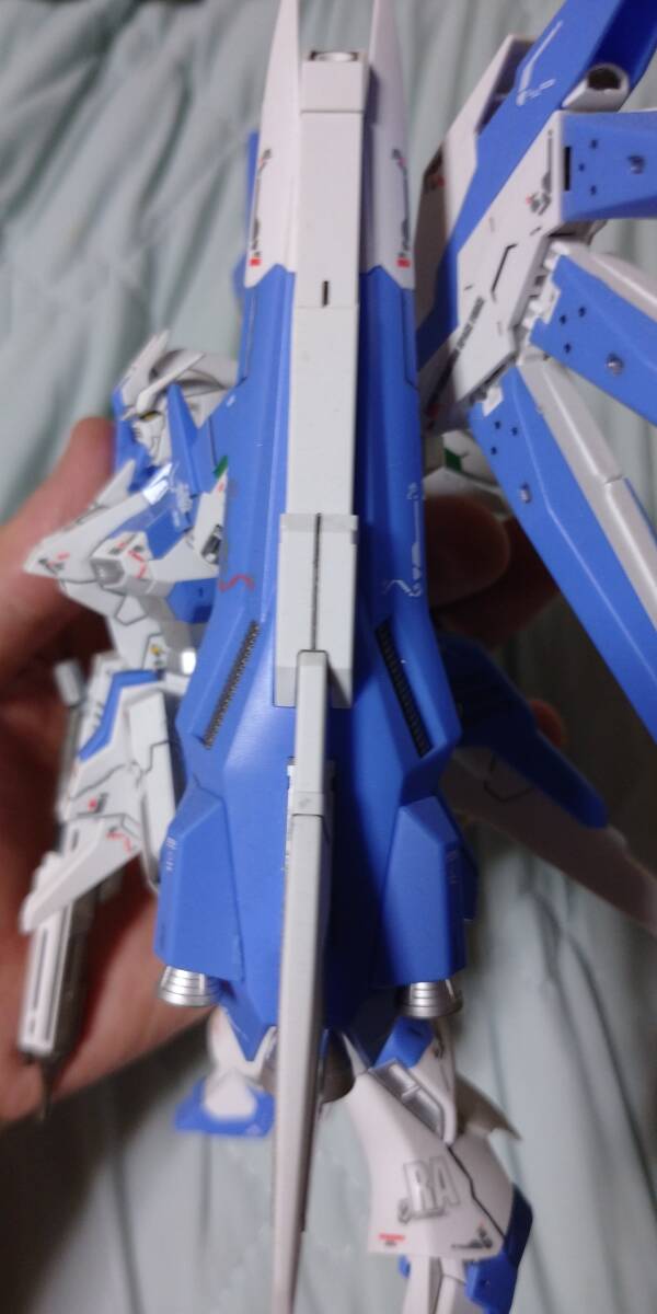 HGBF 1/144 Hi-νガンダムヴレイブ 完成品 ガンプラ ハイニューガンダム_画像5