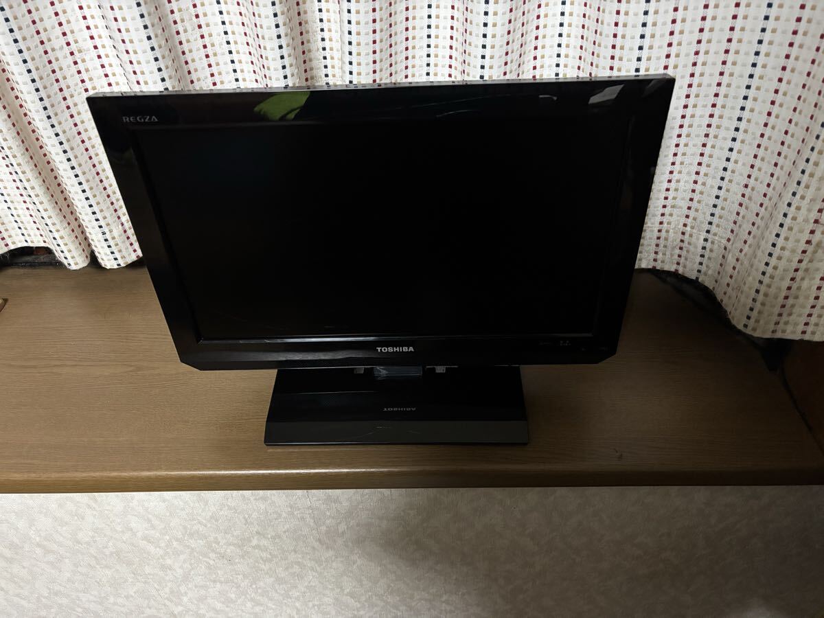 格安? TOSHIBA 東芝 REGZA 小型 液晶テレビ 19インチ 19A2 リモコン無し 本体のみ 2011年式 地デジ視聴可_画像1