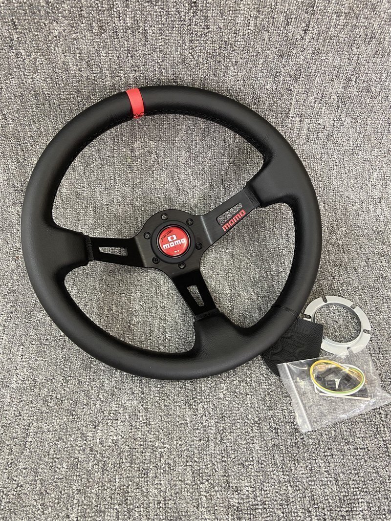 新品MOMO 13インチ レザー レーシングステアリングホイール red 320CM 汎用 ステアリング、ハンドル本体_画像2