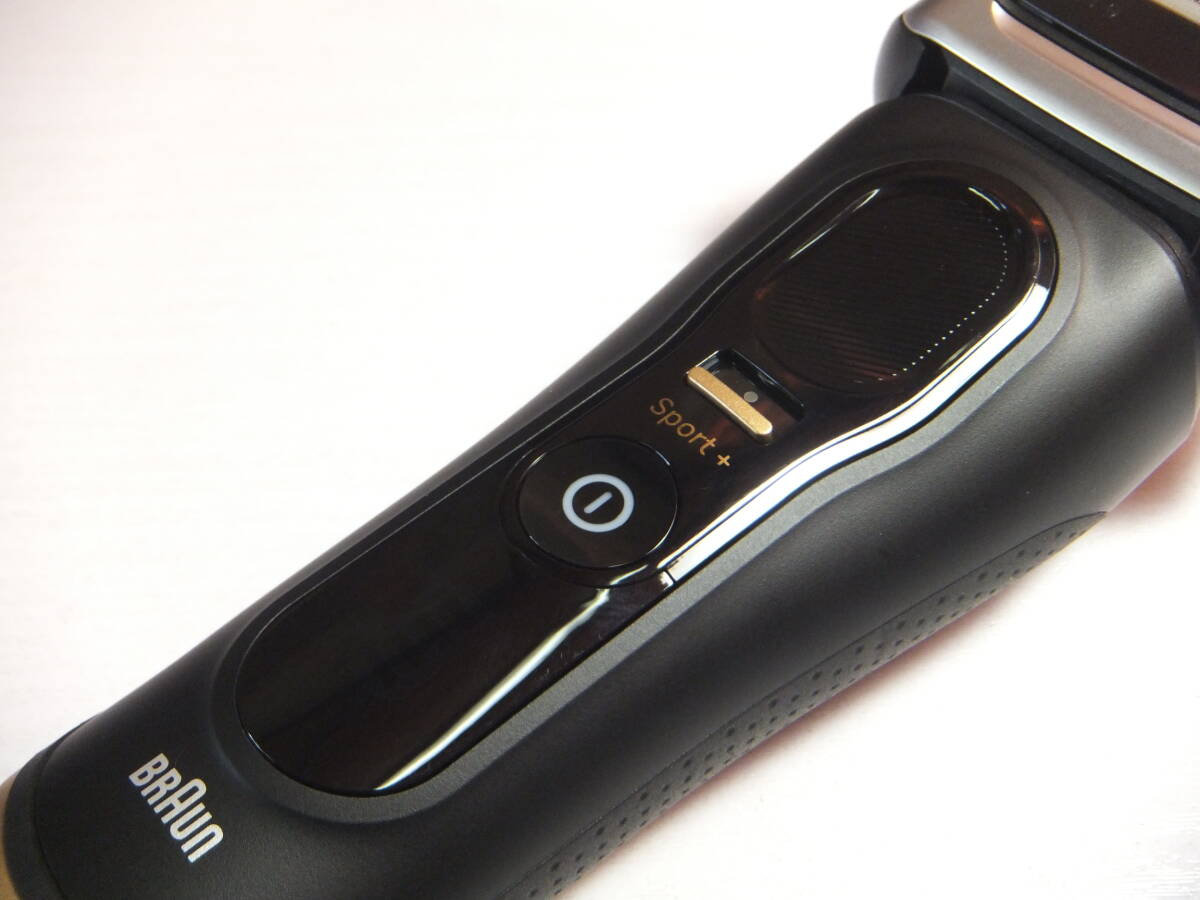 未使用 展示品★BRAUN ブラウン★電気シェーバー シリーズ9 Sport+ type5793 9310s 9350cc 9360cc_画像3