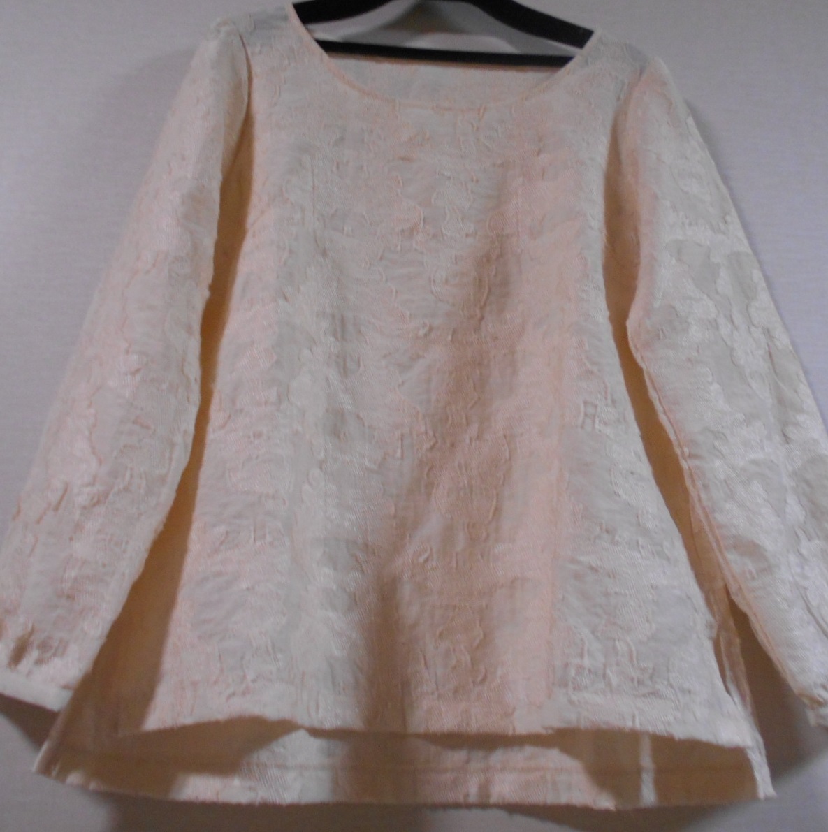 有名メーカー タグ切品 ジャガードデザイン オフホワイト カットソー ブラウス M ☆彡_画像4