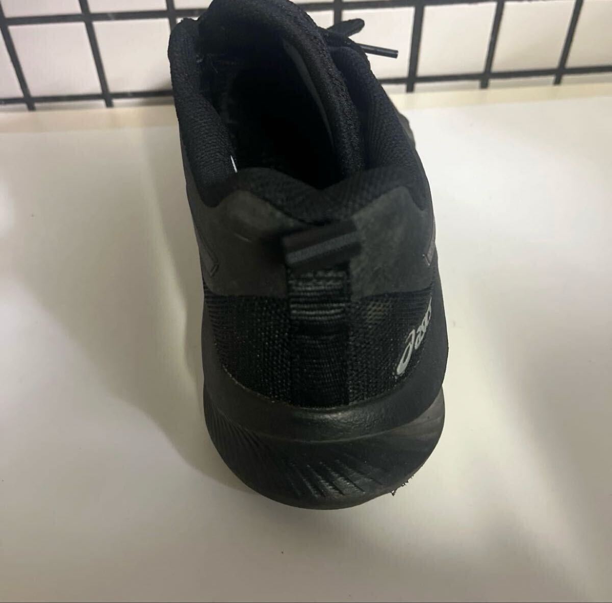 ASICS Asics GEL-BREEZE бег обувь черный чёрный 26.5cm