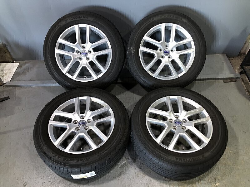 (WS7G003M)VOLVO XC60 18x7.5J 5穴 108 +55 BRIDGESTONE BluEarth XT AE61 235/60R18 103W 2021年 夏タイヤ 送料無料 ボルボ純正 18インチ_画像1