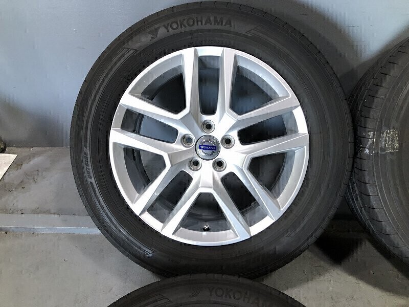 (WS7G003M)VOLVO XC60 18x7.5J 5穴 108 +55 BRIDGESTONE BluEarth XT AE61 235/60R18 103W 2021年 夏タイヤ 送料無料 ボルボ純正 18インチ_画像5