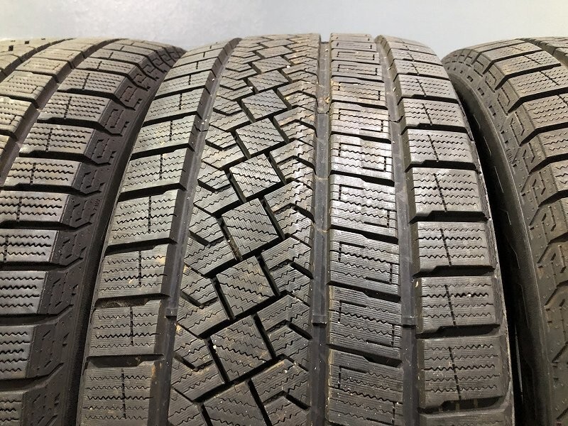 2023年 バリ山 8.5-9分山(PW7K078M) 235/45R18 98H PIRELLI ICE ZERO ASIMMETRICO 4本 スタッドレス 送料無料 レクサス カムリ マークX_画像7