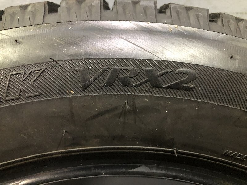 2024年 バリ山(PW7K014N) 185/60R15 84Q BRIDGESTONE BLIZZAK VRX2 4本 スタッドレスタイヤ 送料無料 アクア ヤリス シエンタ フィット_画像3