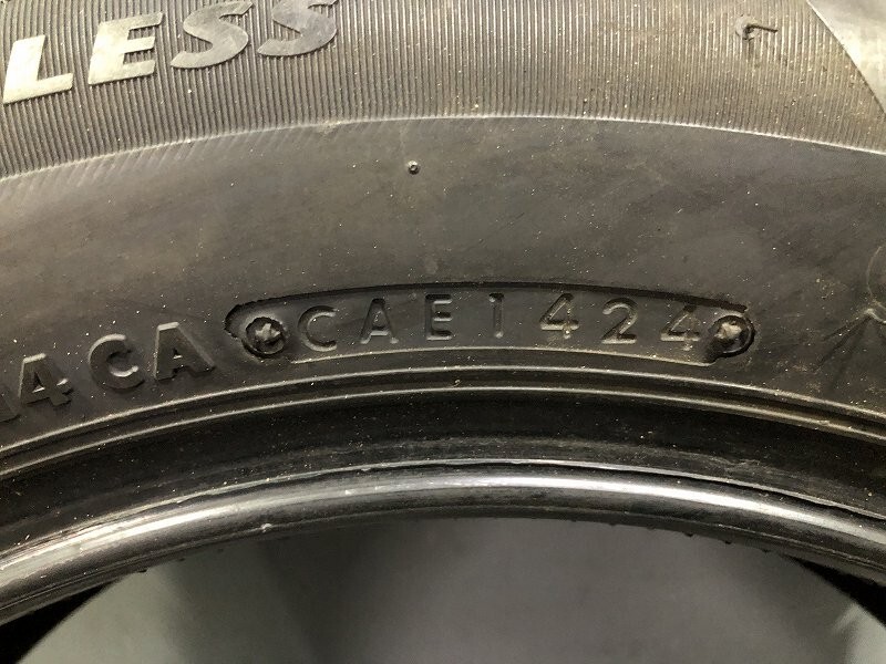 2024年 バリ山(PW7K014N) 185/60R15 84Q BRIDGESTONE BLIZZAK VRX2 4本 スタッドレスタイヤ 送料無料 アクア ヤリス シエンタ フィット_画像4