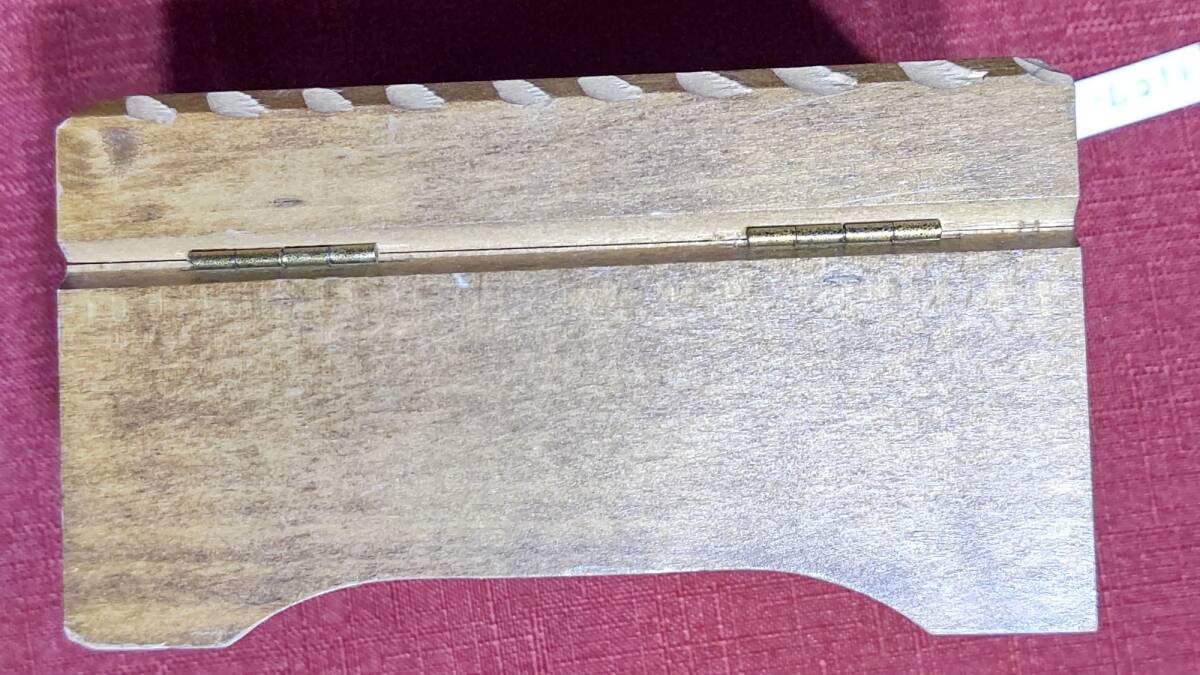 1107-1 スイス製 伝統工芸品 SWISS MUSICAL MOVEMENT オルゴール MAPSA 10.8×7.7×6㎝ 曲目:エーデルワイス 動作確認_画像5
