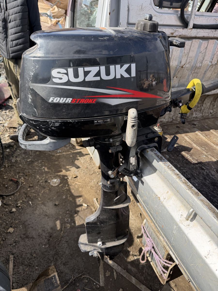 スズキ/SUZUKI 小型船舶用 船外機 DF5 00502F 5馬力 4ストローク _画像1