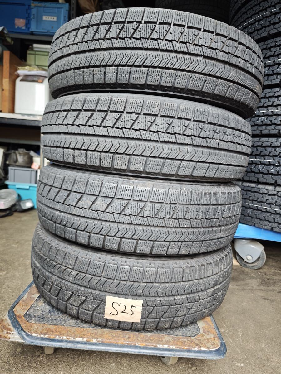 送料無料 155/65R14 75Q ブリヂストン BLIZZAK VRX 中古 スタッドレスタイヤ 4本セット S25_画像1