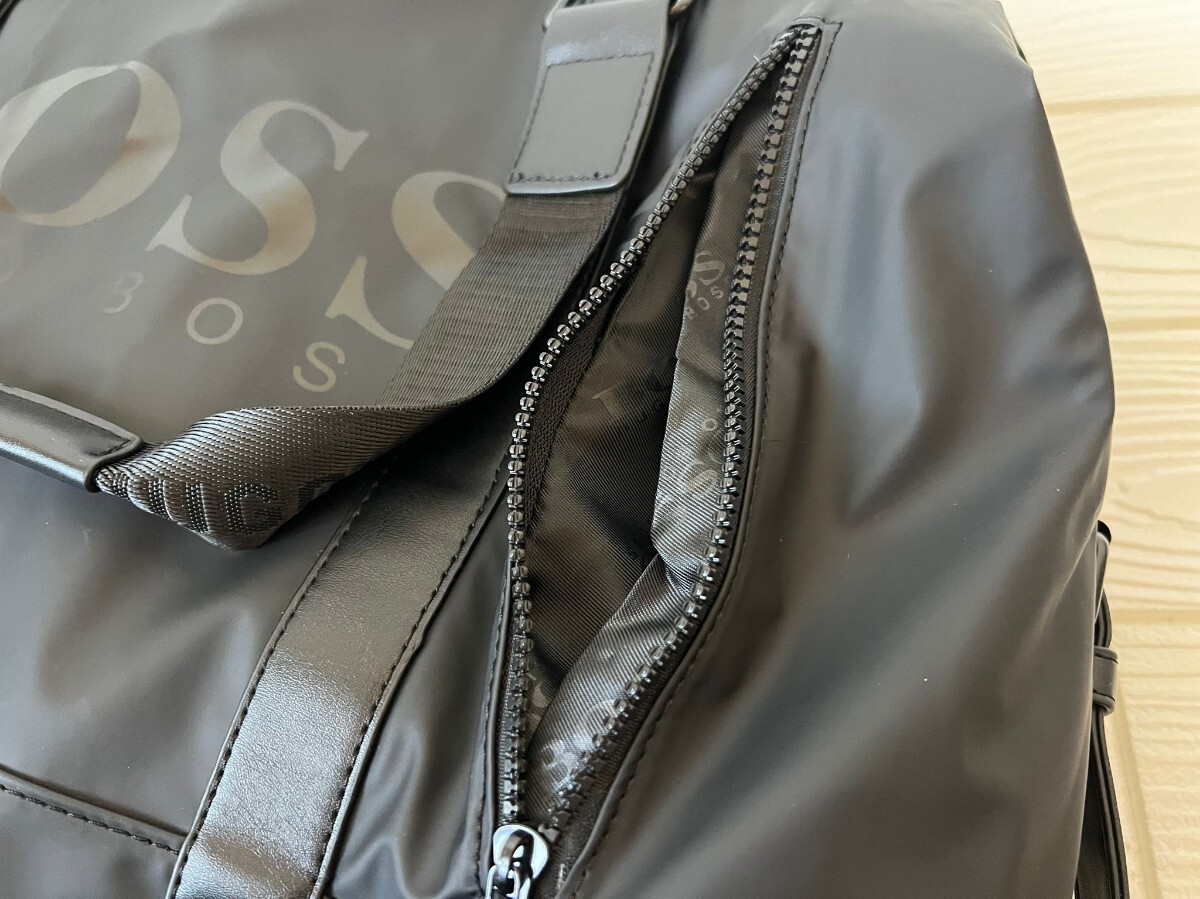 ヒューゴボス バッグ ボストンバッグ ショルダーバッグ ボディバッグ ショルダー付き_画像5