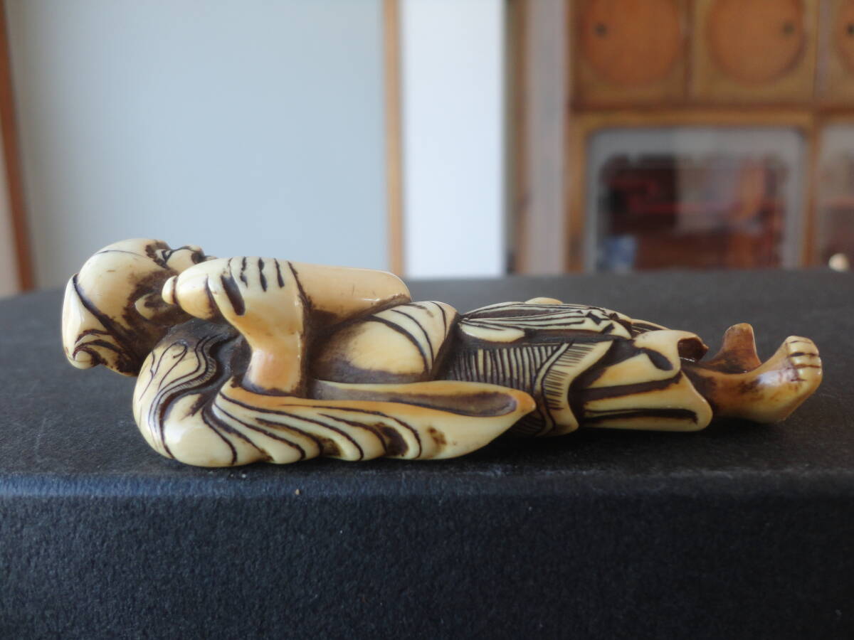  collector сброшенный товар : времена предмет .. предмет большой ..~.. человек map netsuke мамонт . гравюра Edo период 