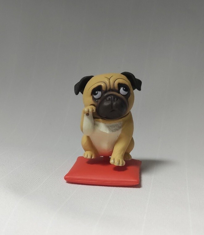 海洋堂　佐藤邦雄の 招福犬　パグ フィギュア_画像1