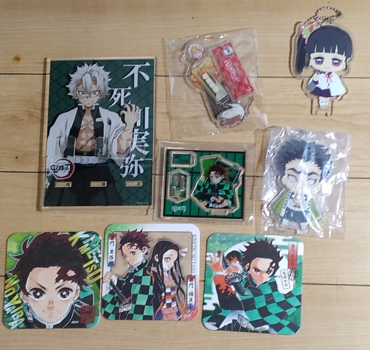 ... лезвие товары только фигурка серии примерно 240 пункт акрил самый жребий наклейка карта ограниченный товар фильм и т.п. различный много суммировать Junk 