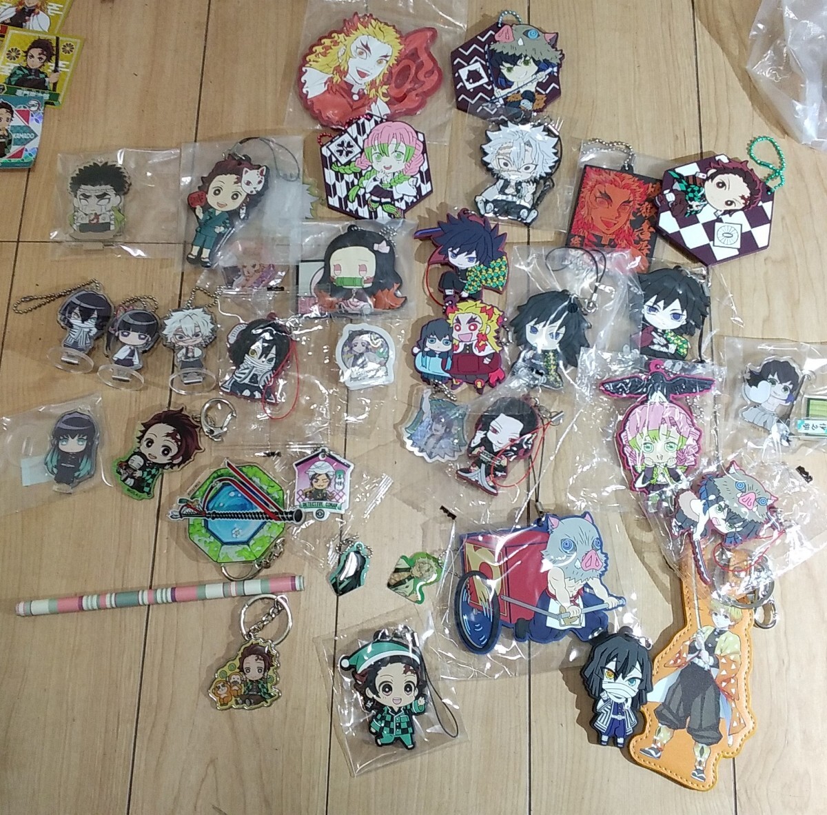 ... лезвие товары только фигурка серии примерно 240 пункт акрил самый жребий наклейка карта ограниченный товар фильм и т.п. различный много суммировать Junk 