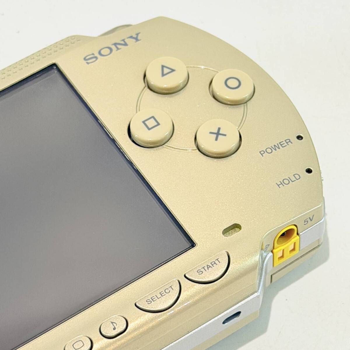 甲MJ21125 1円スタート 美品 クリーニング済 動作確認済 本体のみ ソニー SONY プレイステーションポータブル PSP-1000 ゴールド_画像3