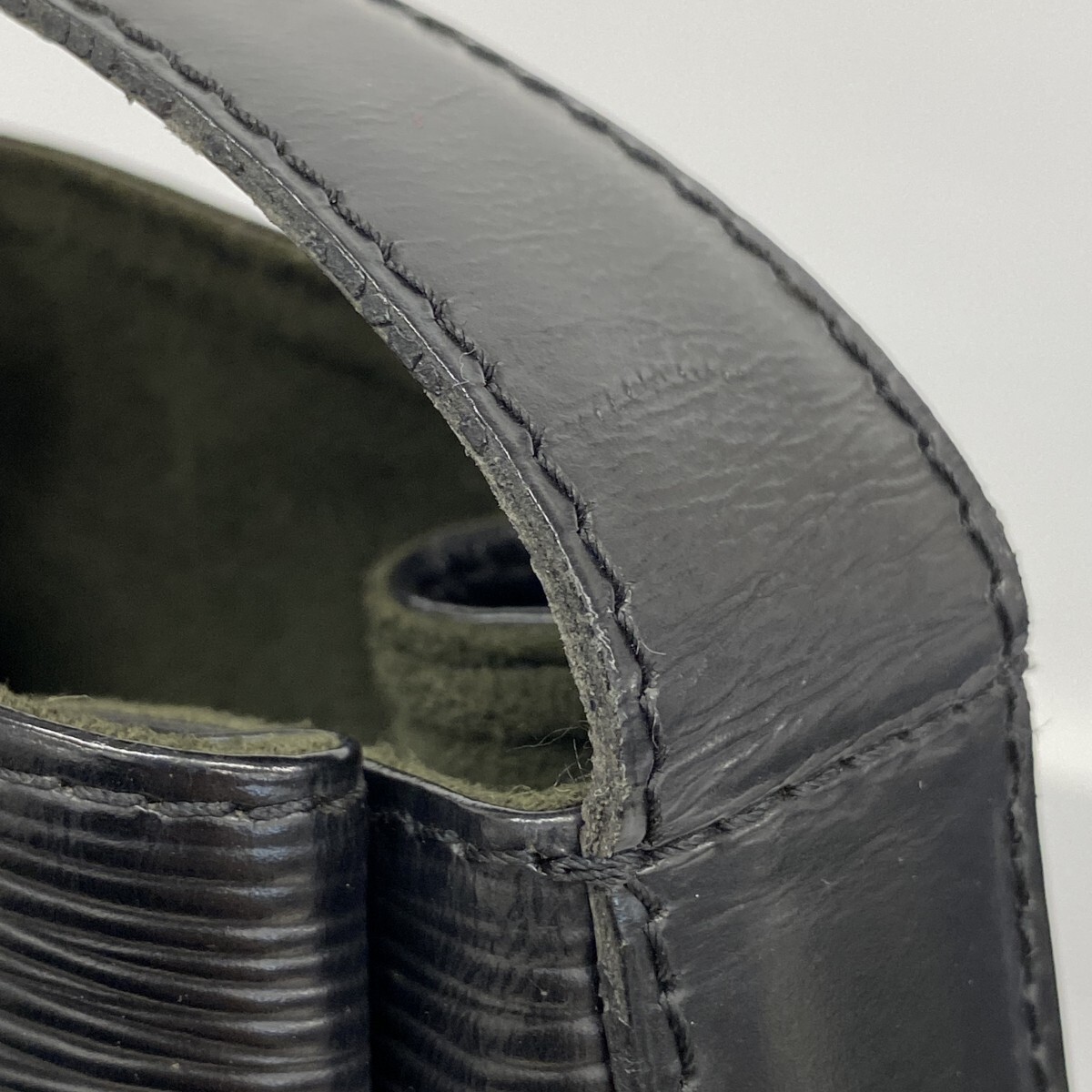 【5oe5655】ルイヴィトン ショルダーバッグ エピ サックデポールPM M80157 ノワール【中古】レディース_画像6