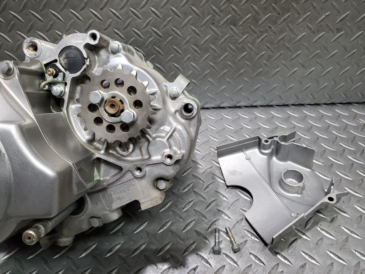 1663 Super Cub 90 custom действующий двигатель HA02-2209... со стартером 12V HA02E Honda 