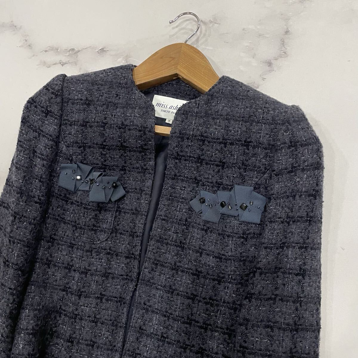 AT ○ 洗練されたデザイン '日本製' miss ashida ミスアシダ ウール混 ノーカラージャケット size:7 レディース アウター 婦人服 ネイビー_画像3