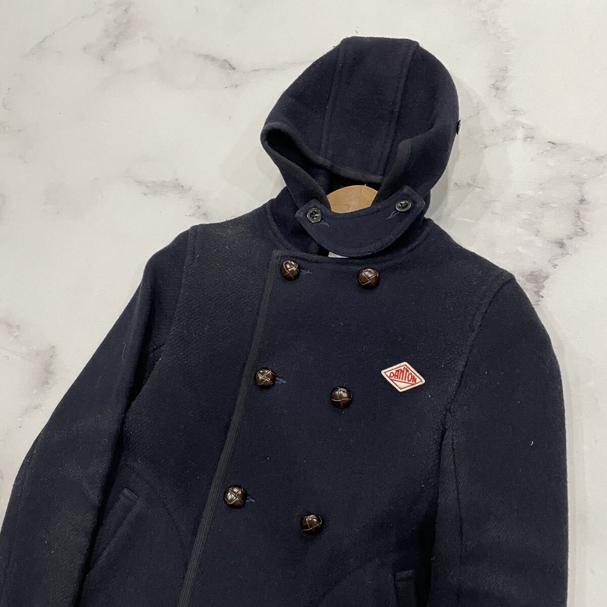 AM ○ 都会のカジュアルウェア '日本製' DANTON ダントン ウール混 ダブルブレスト ジャケット フーディ 36 レディース アウター ネイビー_画像3