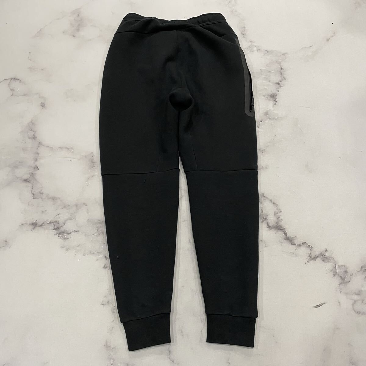 L ○ 人気モデル '都会のカジュアルウェア' NIKE ナイキ ストレッチ イージーパンツ ジョガーパンツ size:M メンズ ボトムス ブラック_画像2