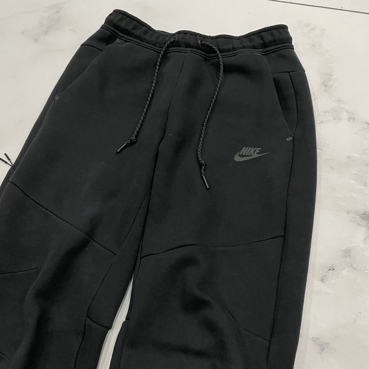 L ○ 人気モデル '都会のカジュアルウェア' NIKE ナイキ ストレッチ イージーパンツ ジョガーパンツ size:M メンズ ボトムス ブラック_画像3