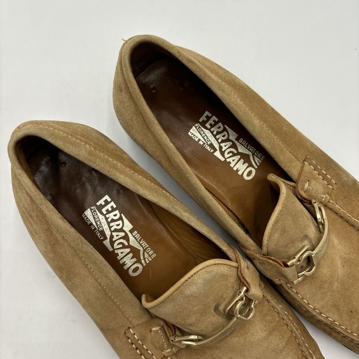 V ＊ イタリア製 '高級感溢れる' Salvatore Ferragamo サルヴァトーレフェラガモ 本革 ガンチーニ ローファー 革靴 8.5EE 26.5cm メンズ_画像7