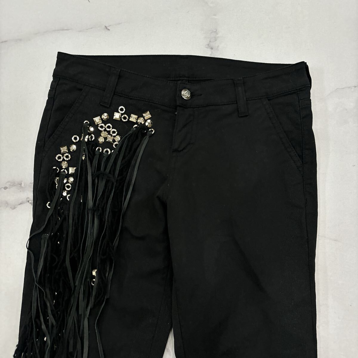 B * хорошая вещь Италия производства ' обычная цена примерно 200,000 иен ' Blumarine Blumarine натуральная кожа бахрома / стрейч материалы обтягивающий брюки 40 женский 