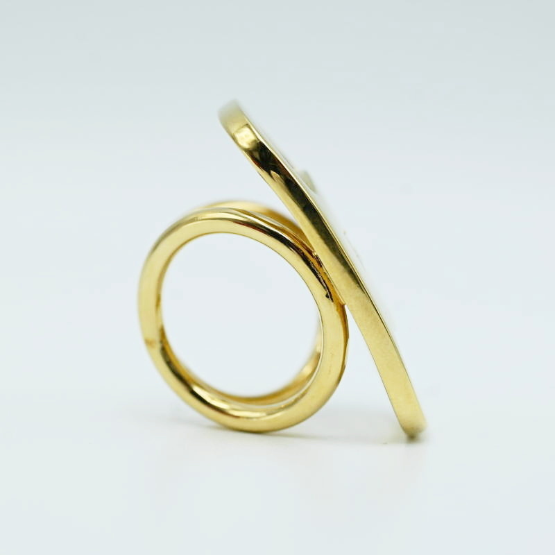  прекрасный товар Salvatore Ferragamo Salvatore Ferragamo valaGP шарф кольцо Gold M07-k162