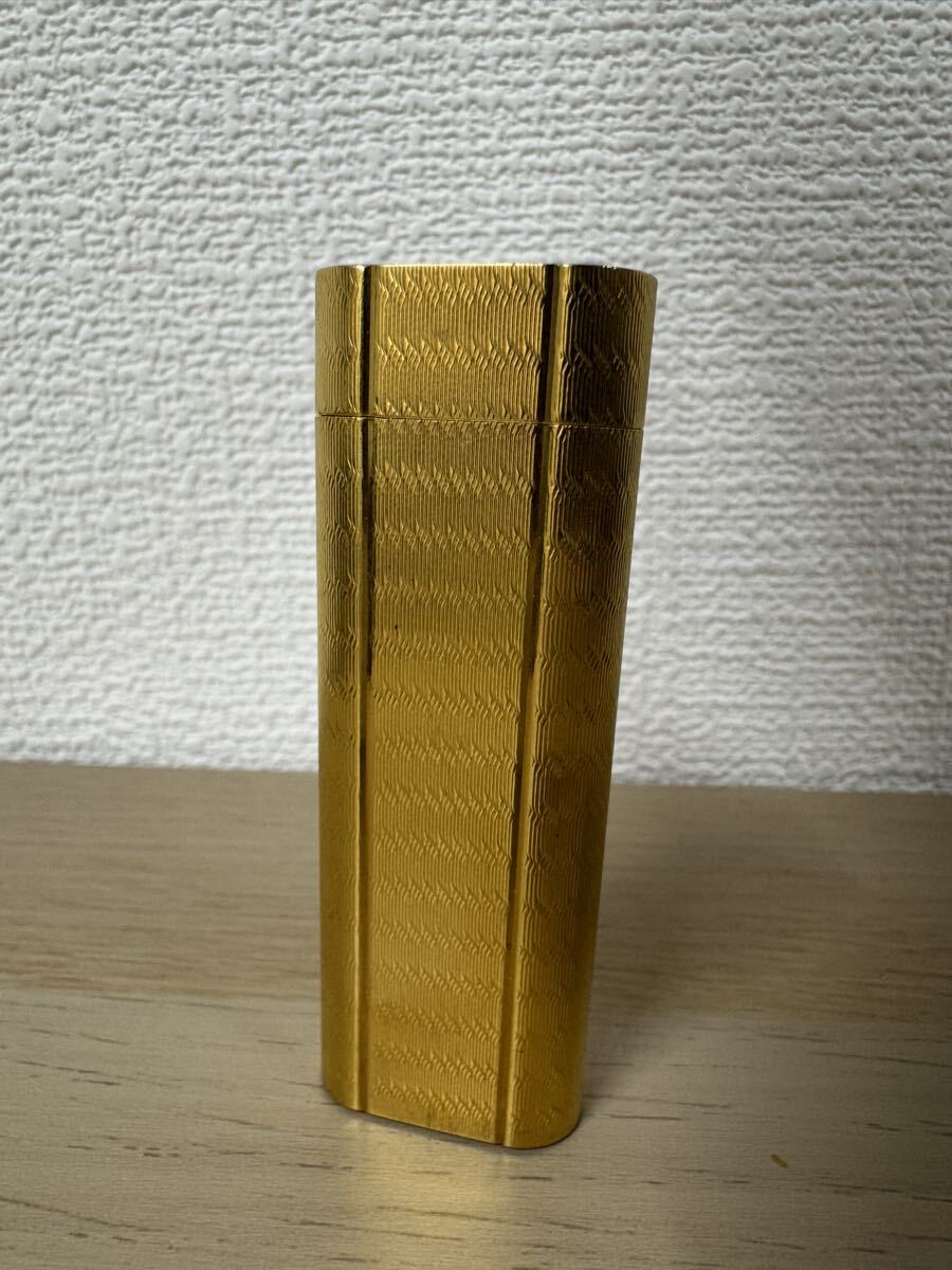 火花確認済 Cartier カルティエ ガスライター 喫煙グッズ ゴールドカラー 喫煙具 オーバル型 ライター 【1122A3】_画像1