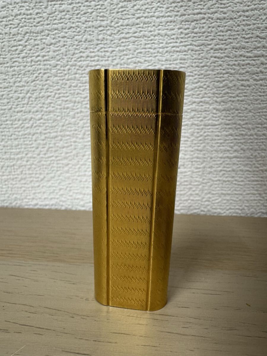 火花確認済 Cartier カルティエ ガスライター 喫煙グッズ ゴールドカラー 喫煙具 オーバル型 ライター 【1122A3】_画像2
