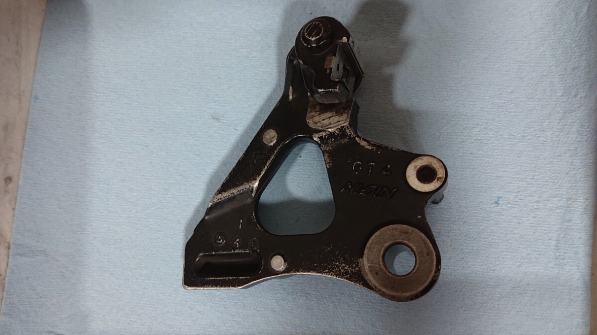 ★NSR50★純正部品★リヤーブラケットCOMP★キャリパーサポート★NSR80★NSRmini★NSF100★_画像1