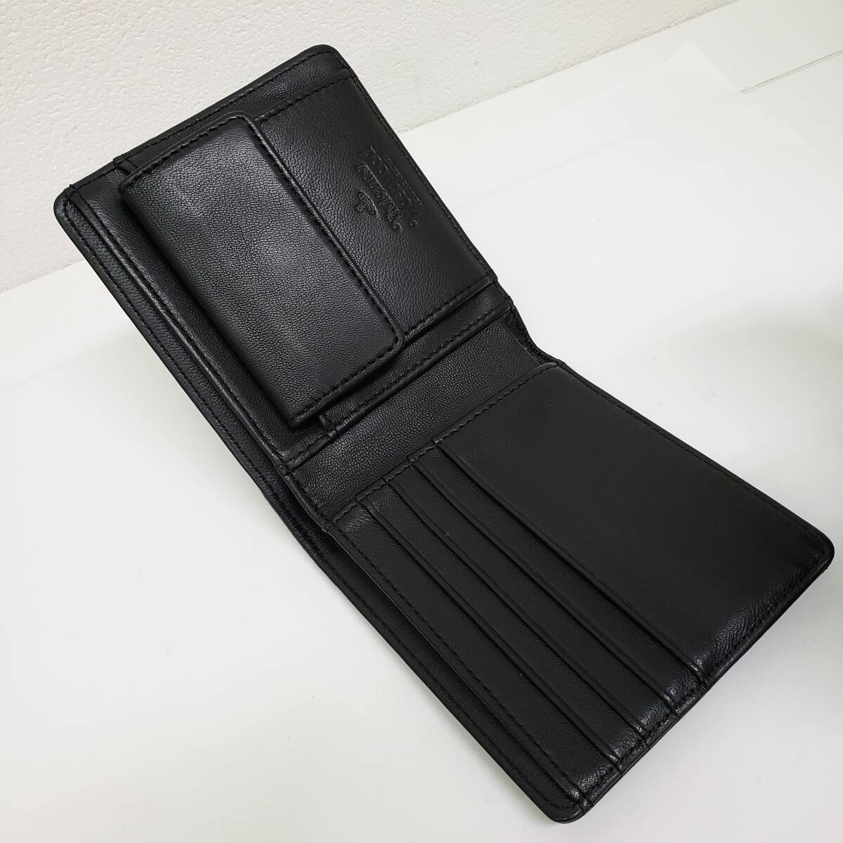 Viviennne Westwood ヴィヴィアン ウエストウッド 二つ折り財布 ブラック 現状品_画像4