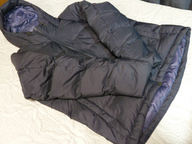 *77* ユーズド 美品 ユニクロ UNIQLO 紺 ネイビー ボリューム ダウン フルジップ パーカージャケット レディース L 定形外930円発送 同梱OK_画像1