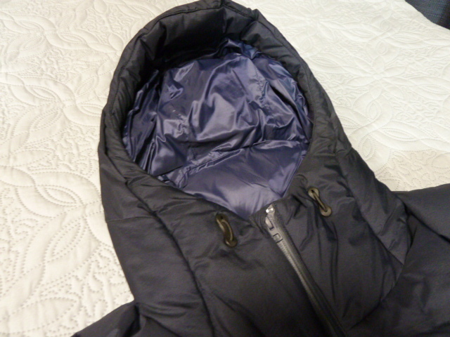 *77* ユーズド 美品 ユニクロ UNIQLO 紺 ネイビー ボリューム ダウン フルジップ パーカージャケット レディース L 定形外930円発送 同梱OK_画像2